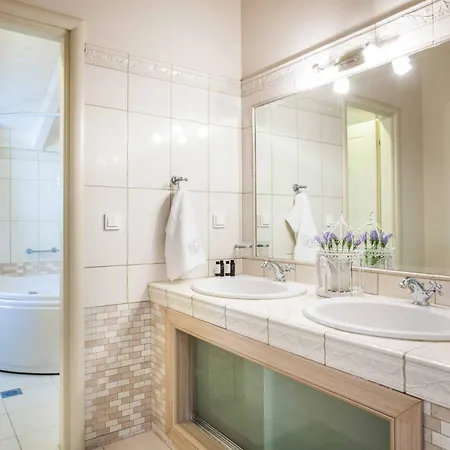 Villa Emerald Vlachata