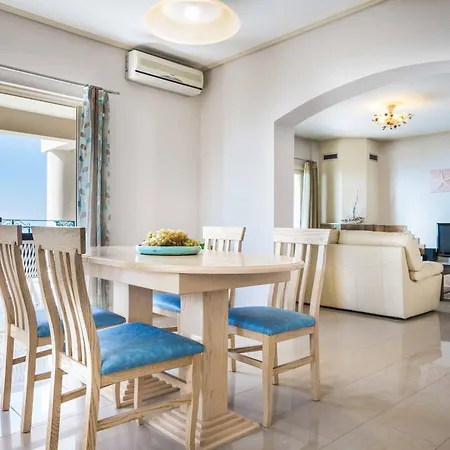 Emerald ヴィラ Vlachata