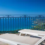 Emerald Villa Vlachata