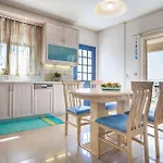Emerald Villa Vlachata